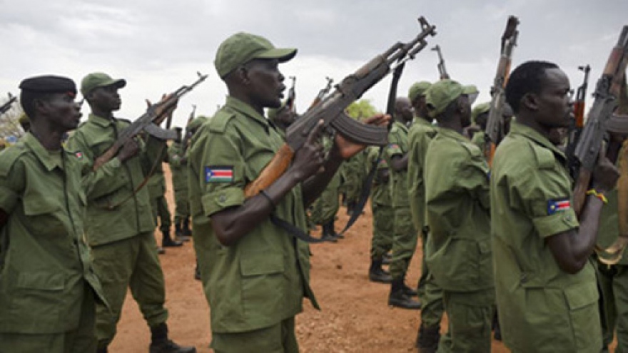 South Sudan says rebels kill 21 civilians in ambush