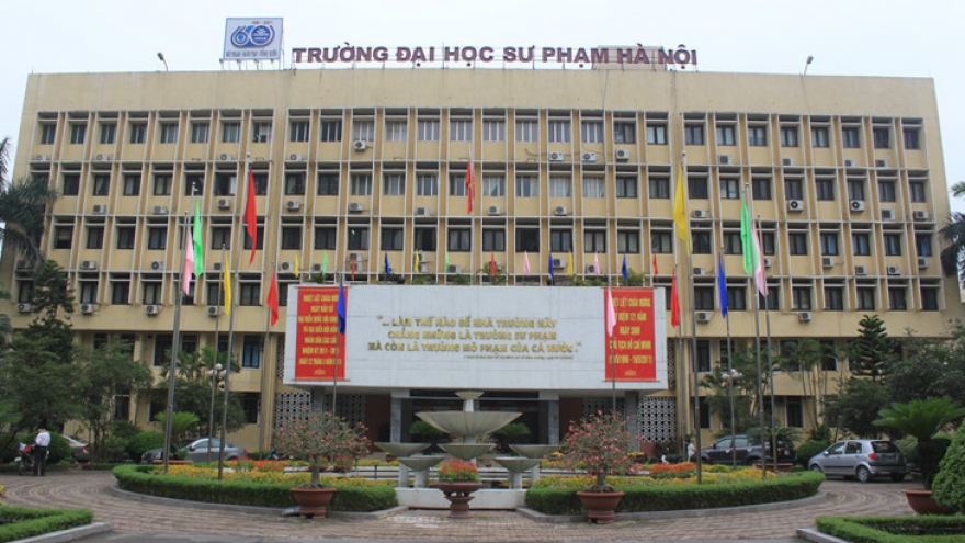 Replanning tertiary education and teachers’ training