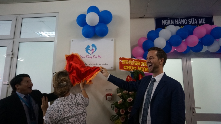 Danang opens first breast milk donation bank 