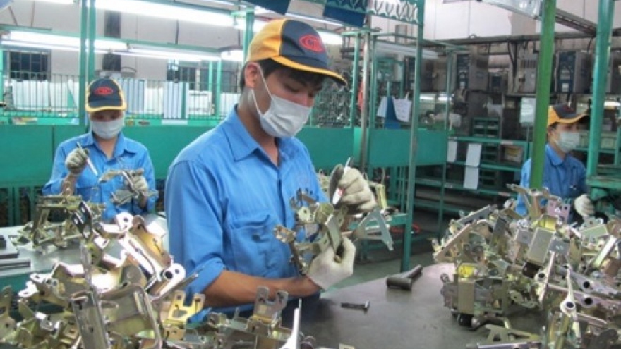 Vietnam urged to boost supporting industry