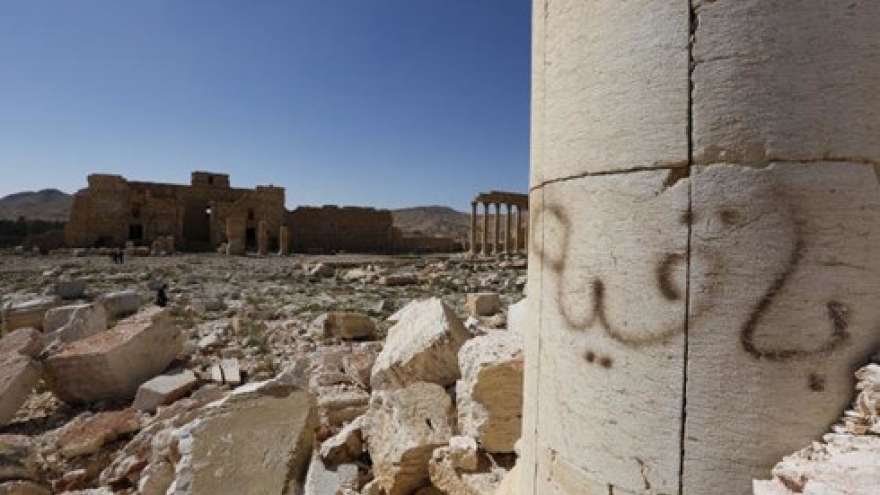 Islamic state militants use mustard gas in attack on Deir Zor airport