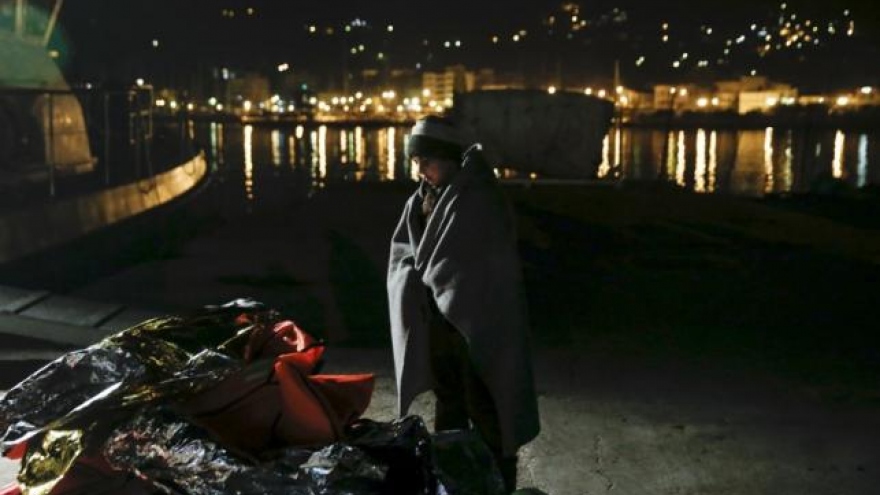 Greece asks EU partners for help to make migrant deal work