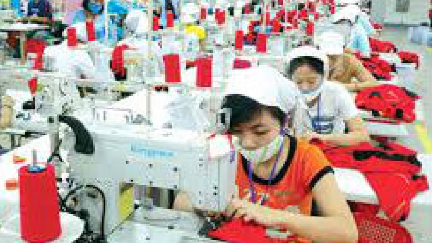 Clothing firms face thorough checks