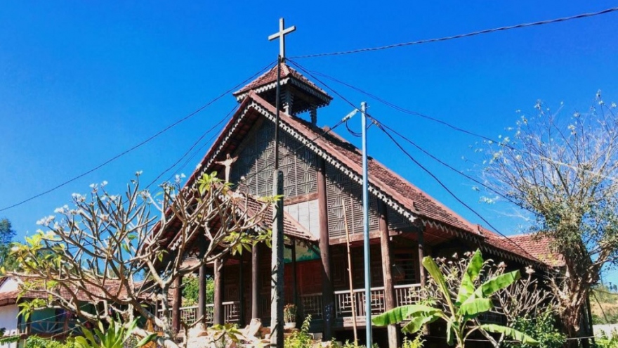 Ancient villages in central region 