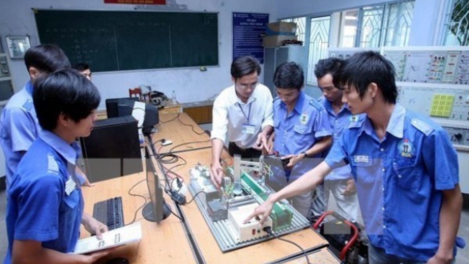 Improving Vietnam’s workforce in implementing FTAs