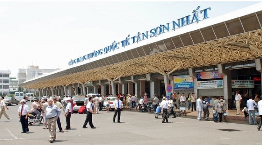 Consultancy firm asked to refine plan upgrading Tan Son Nhat airport
