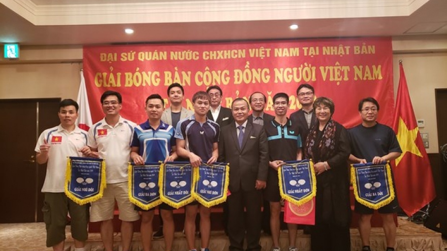Table tennis tournament looks to bind Vietnamese community in Japan