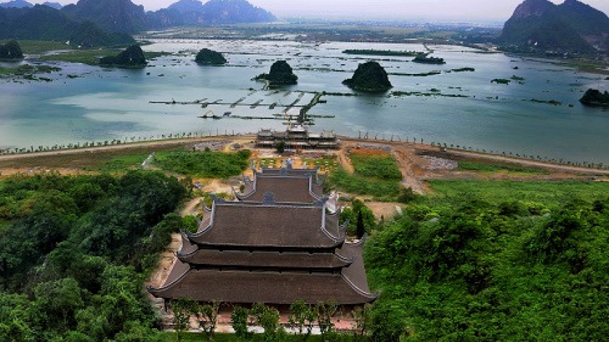 Tam Chuc Pagoda - an attractive spiritual tourism complex in Vietnam
