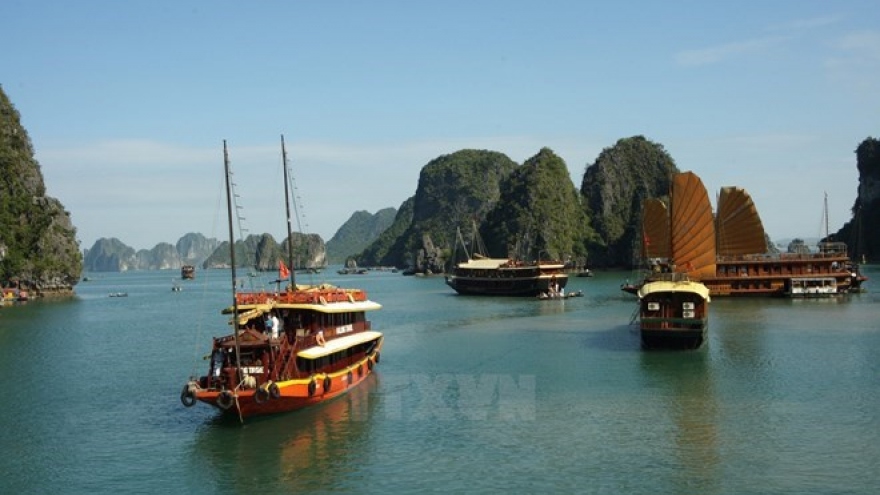 Quang Ninh welcomes 300,000 visitors during national holiday