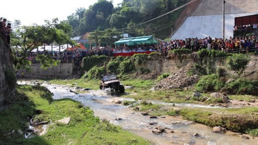 Ha Giang hosts Tay Con Linh Challenge Off-Road tournament
