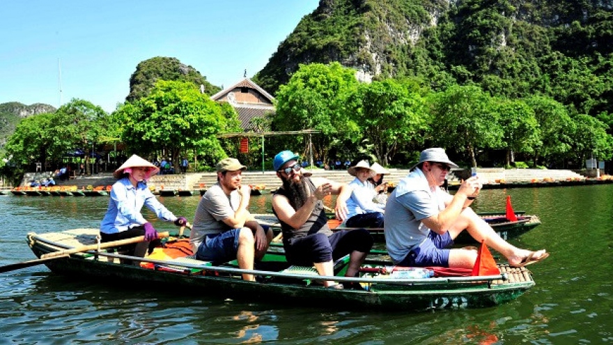Vietnam welcomes over 1.5 million foreign tourists in September