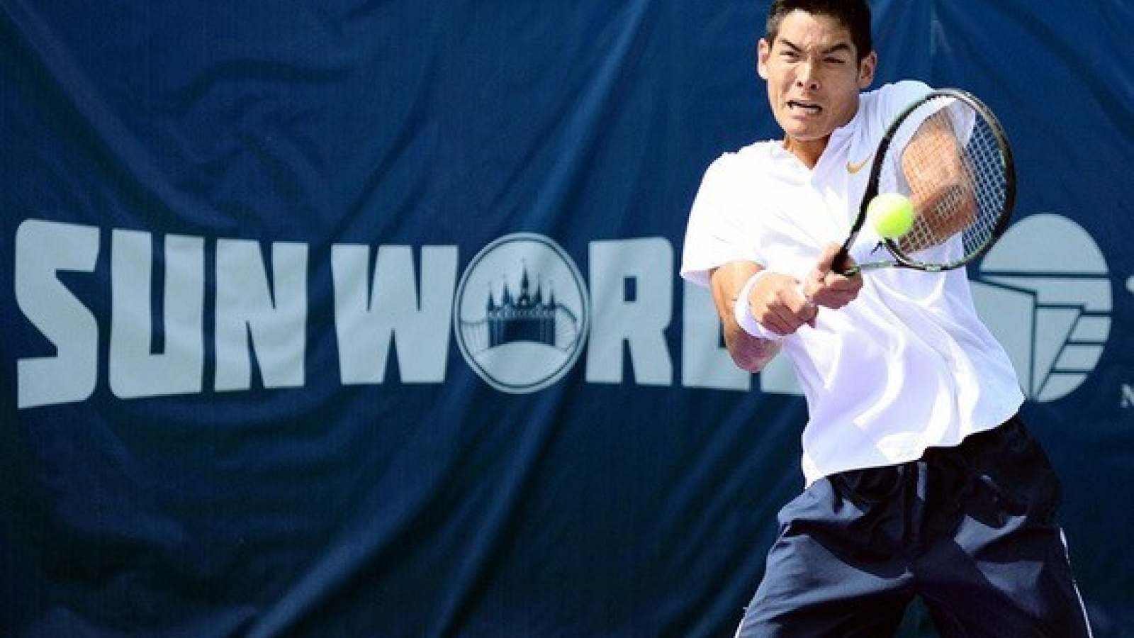 Kwiatkowski to become Vietnamese citizen for SEA Games