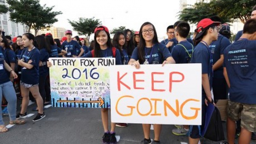 HCM City run to support cancer patients