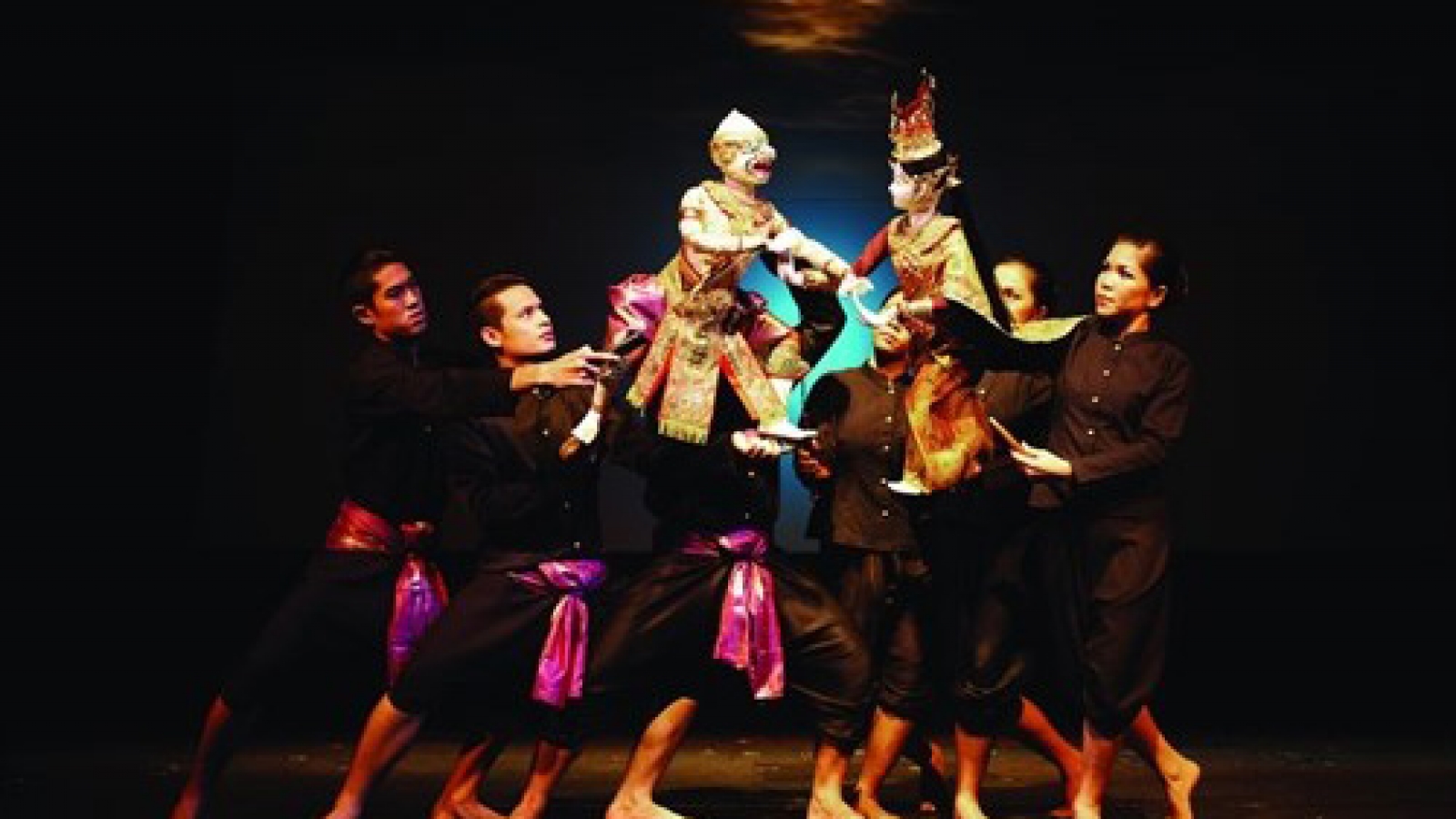 Thai traditional puppet show at Hanoi Opera House