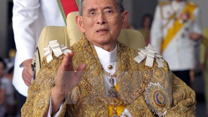 Leaders offer condolences on Thai King’s death