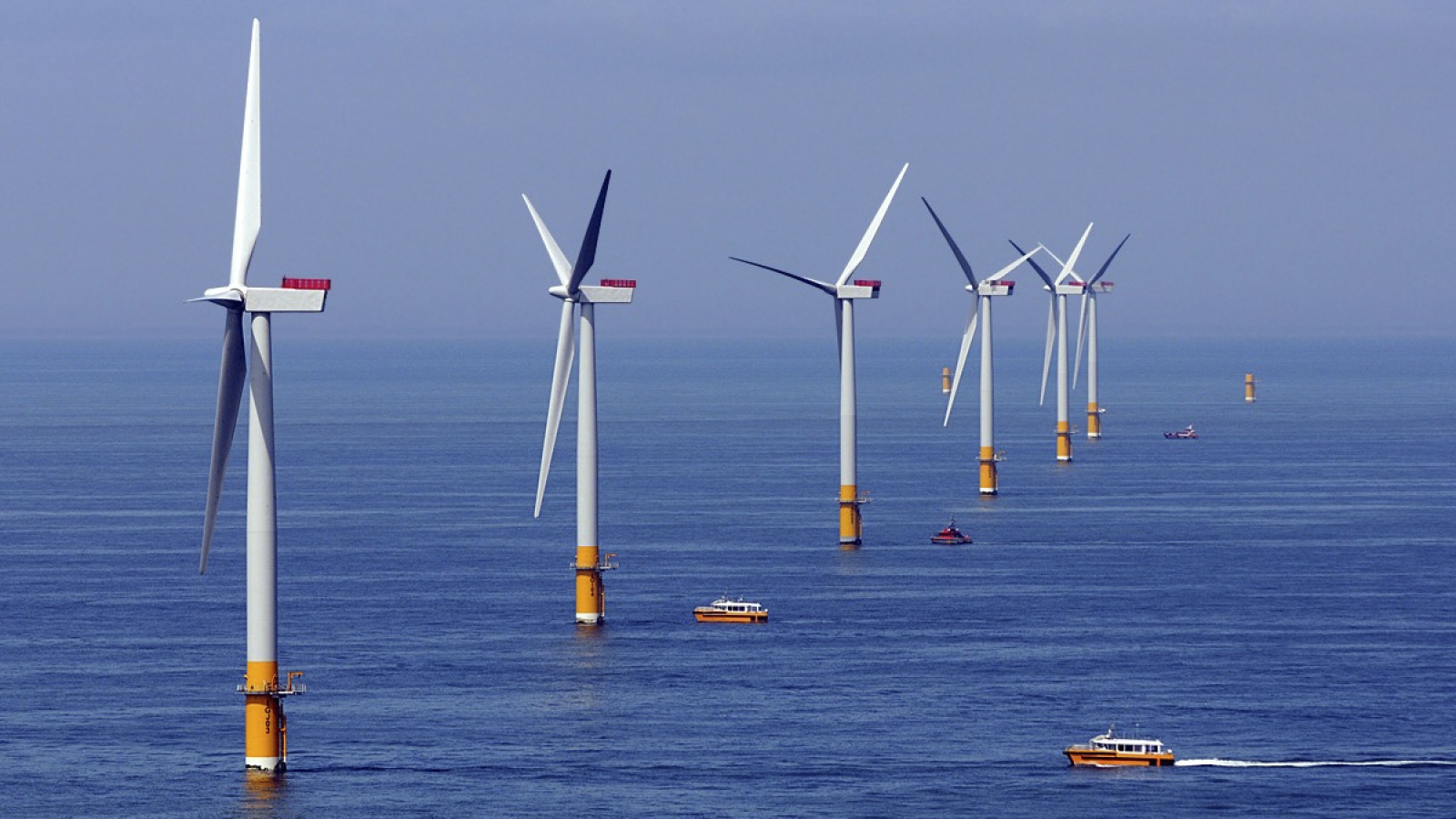 US begins investigation into wind towers imported from Vietnam