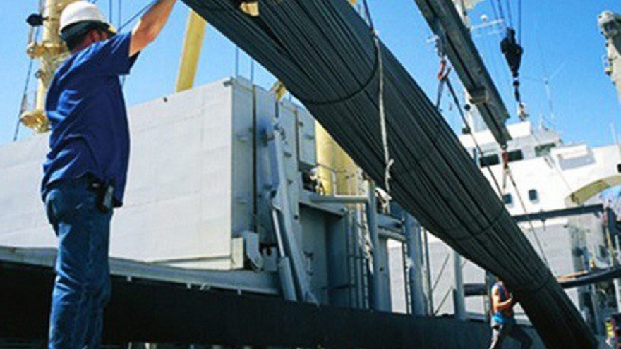 
        MoIT proposes alternative restrictions to US’ steel imports 
                              