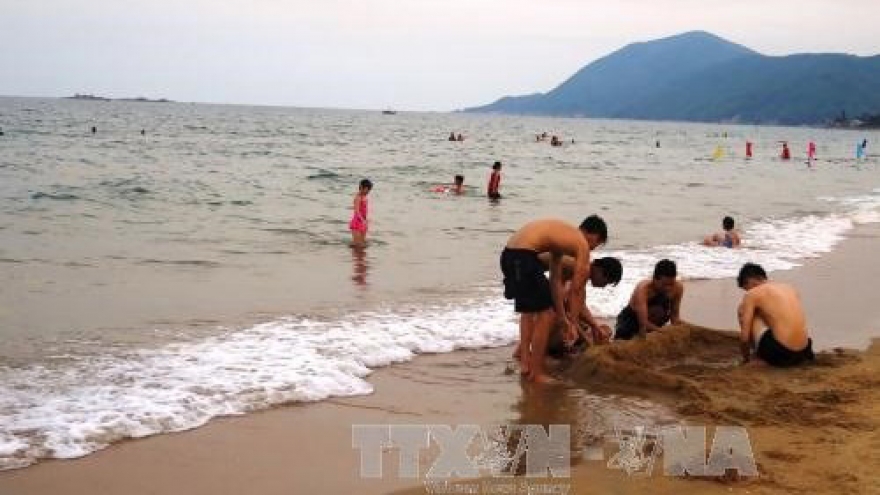 Provinces to test sea water regularly