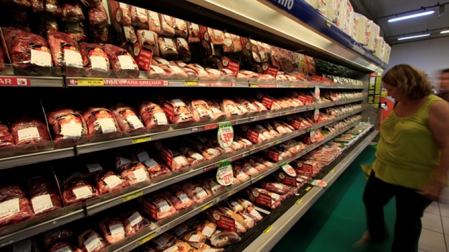 Vietnam suspends meat imports from Brazil
