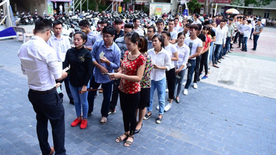 Vietnam plans to 'export' unemployed graduates