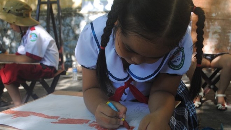 Da Nang to launch free school libraries