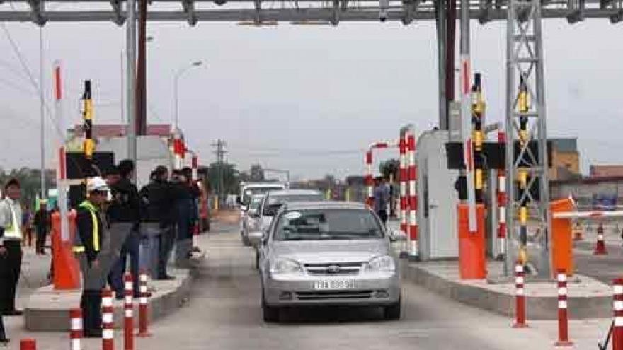 Electronic toll tag cards being issued