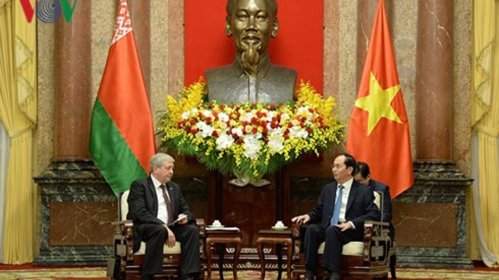 President wishes for stronger Vietnam-Belarus defense and security cooperation 