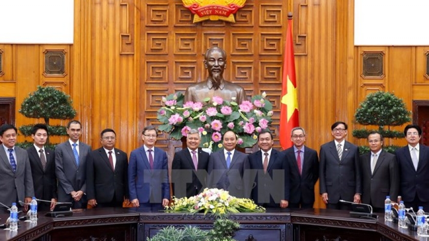PM greets ASEAN ambassadors