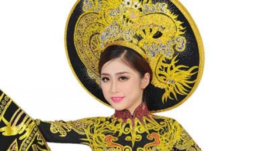 Miss Vietnam wins best national costume