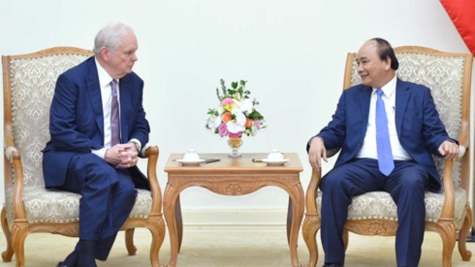 PM Phuc hosts Harvard University’s professor