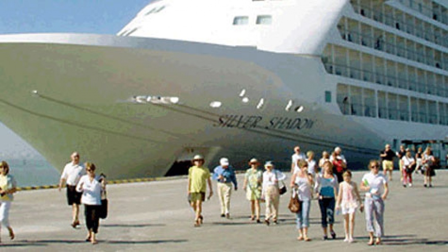 Danang allows cruise ships gambling in port