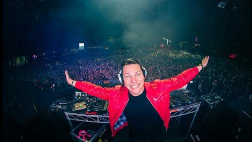 Tiesto to bring hot electronic music to HCM City