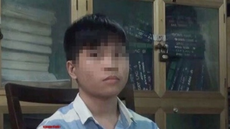 Teen hackers fined for attack on Vietnam's airport websites