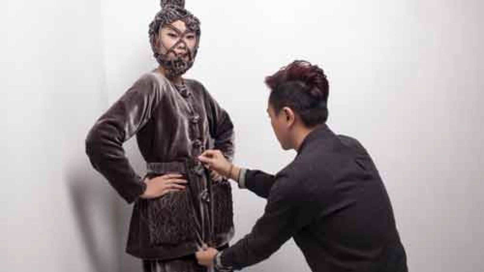 Tokyo Fashion Week highlights designs by Cong Tri 