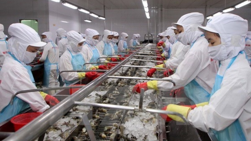 Vietnam, US ink antidumping duty agreement over Vietnamese shrimp