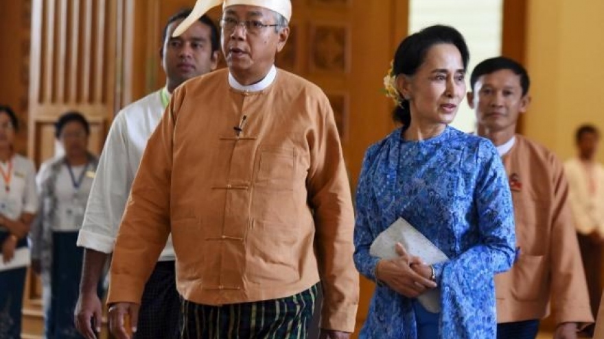 
        Myanmar appoints 29 regional ethnic affairs ministers
                              