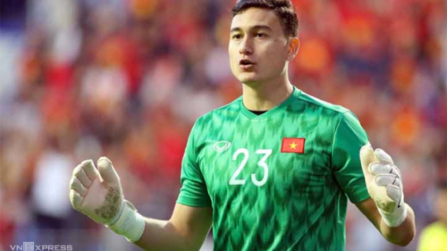 Thai club paid $500,000 for Vietnam goalkeeper Lam