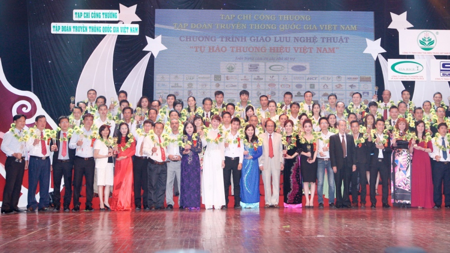 Top brands and Qmix 100 award winners announced
