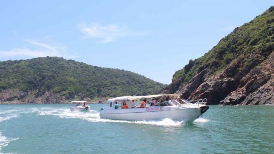 Nghe An intensifies tourism development