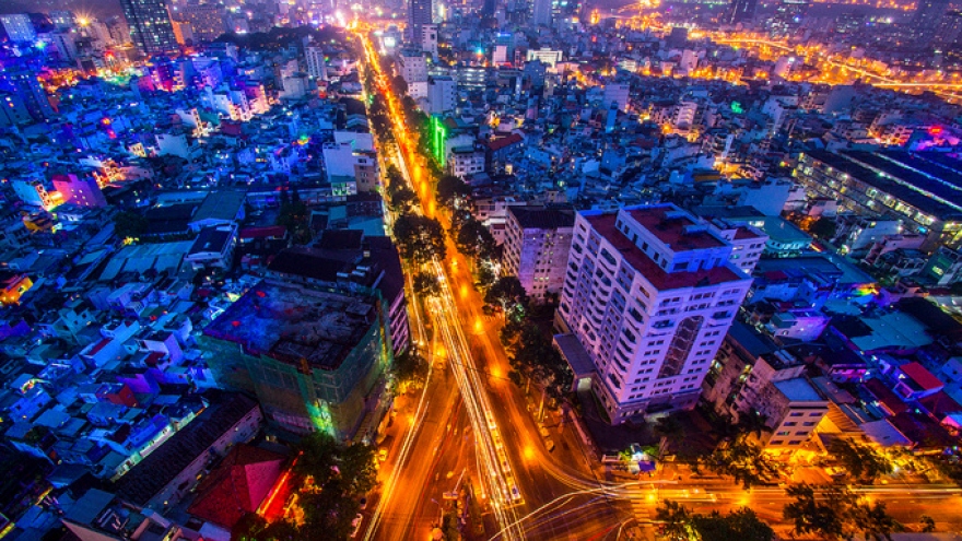 More foreign tourists visit HCMC than Hanoi