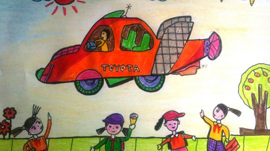 Toyota Vietnam launches painting contest for children