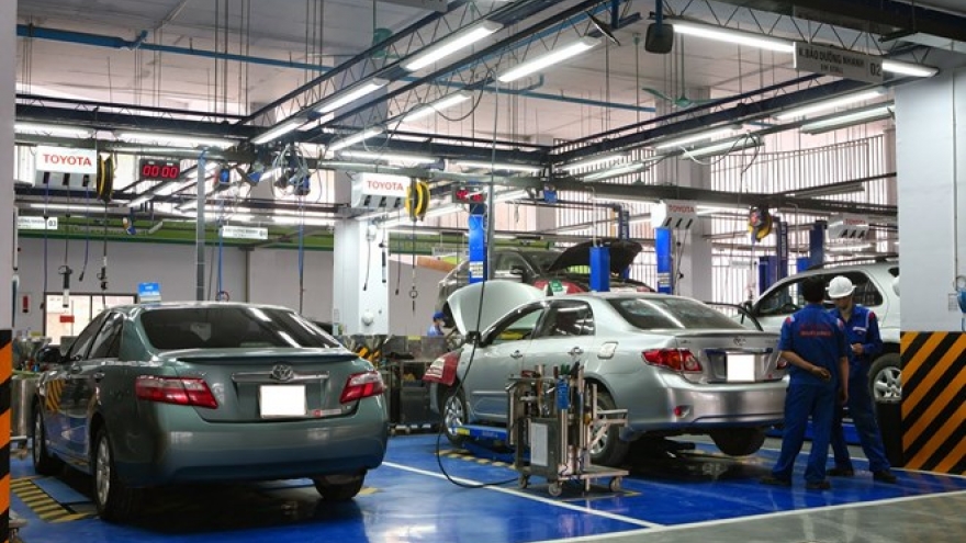 Toyota provides training facilities with technical equipment