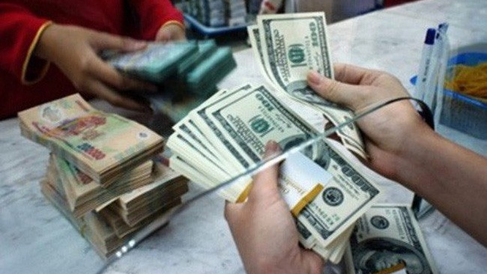 VN currency suffers from US-China trade war