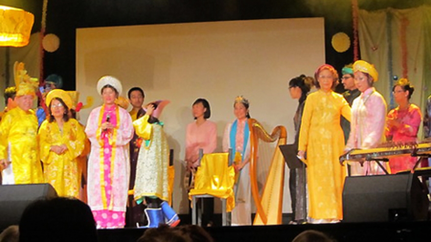 Traditional music, martial arts performed in France