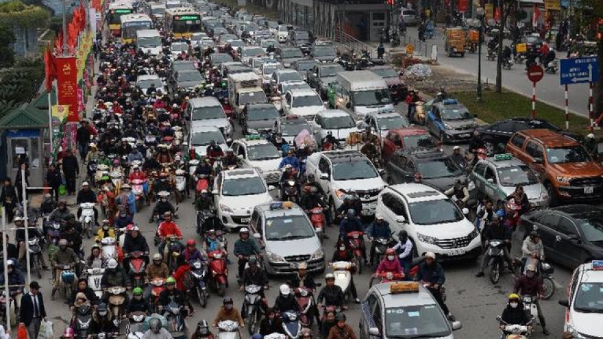 Japanese firms offer technology and training to reduce traffic accidents