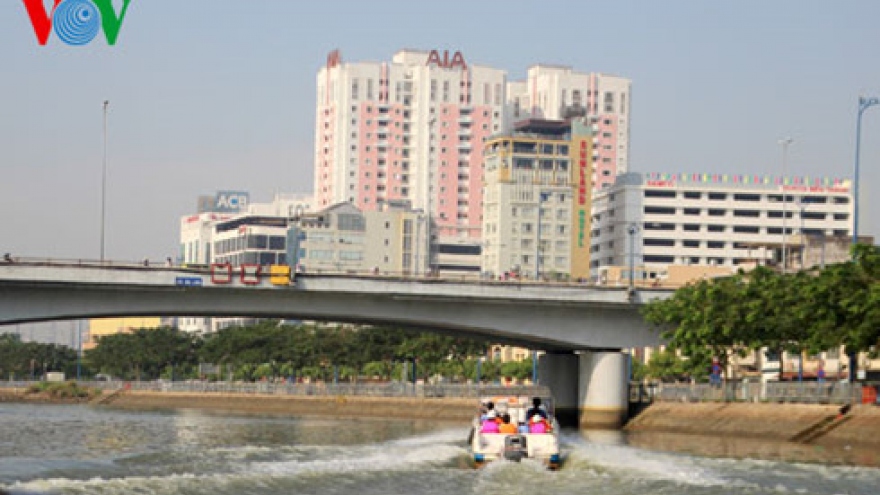 HCM City tightens waterway traffic safety