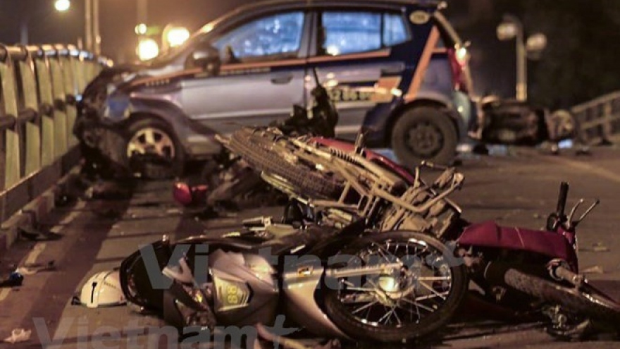 Traffic accidents kill 112 people in six days of Tet