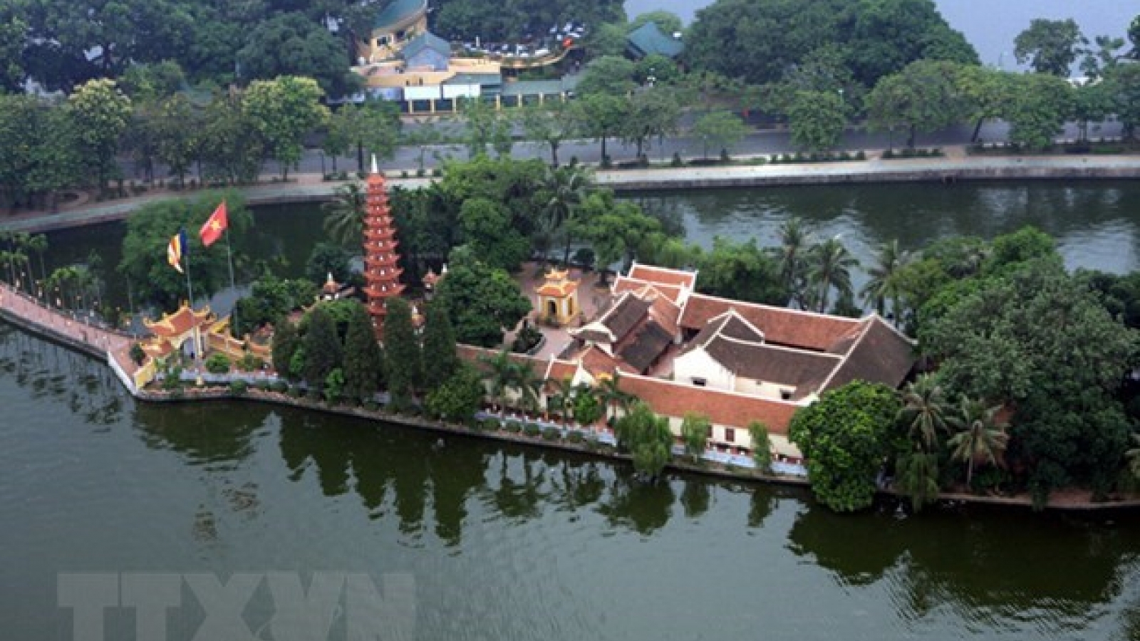 Foreign arrivals to Hanoi surge 10.8 percent