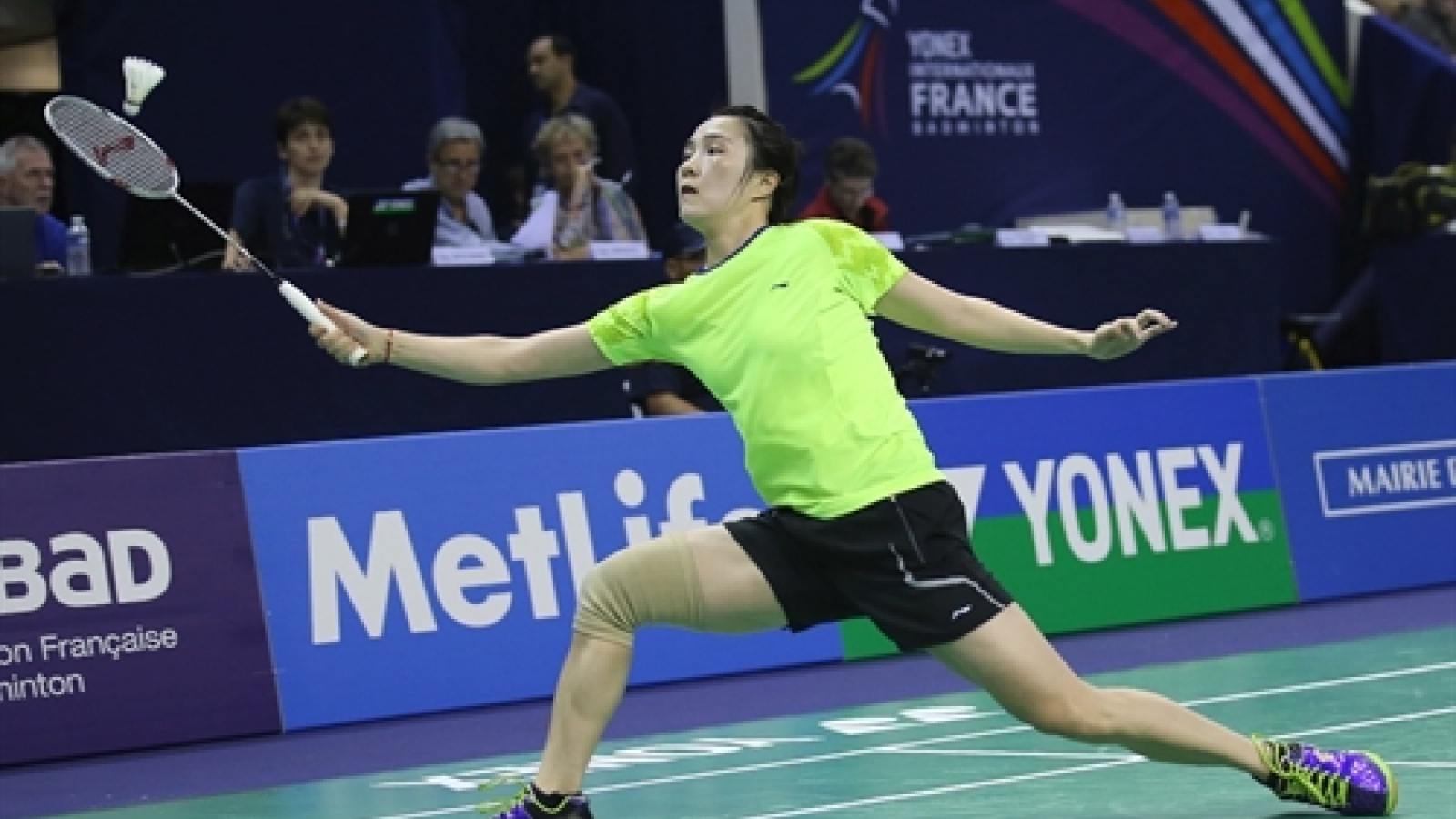 Trang warms up for first Olympic competition