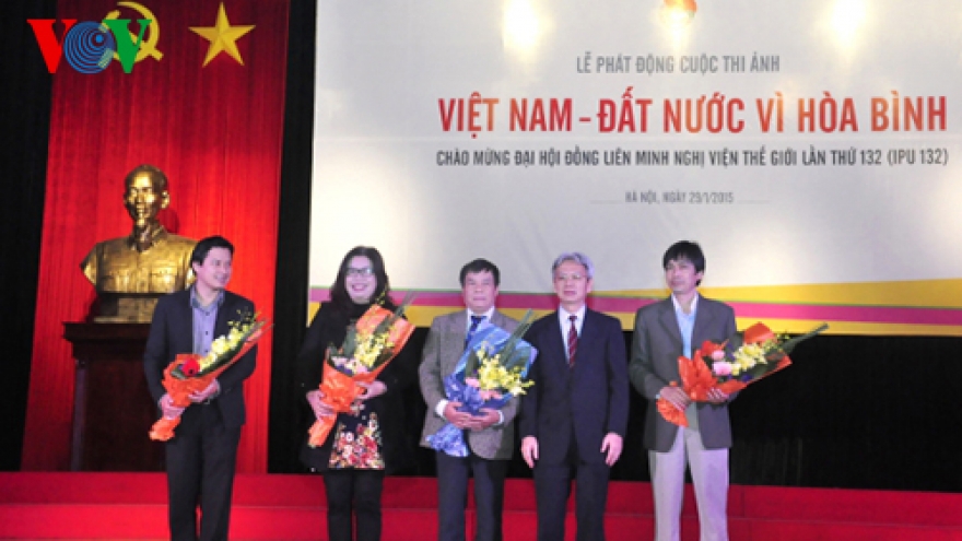 Photo contest for IPU-132